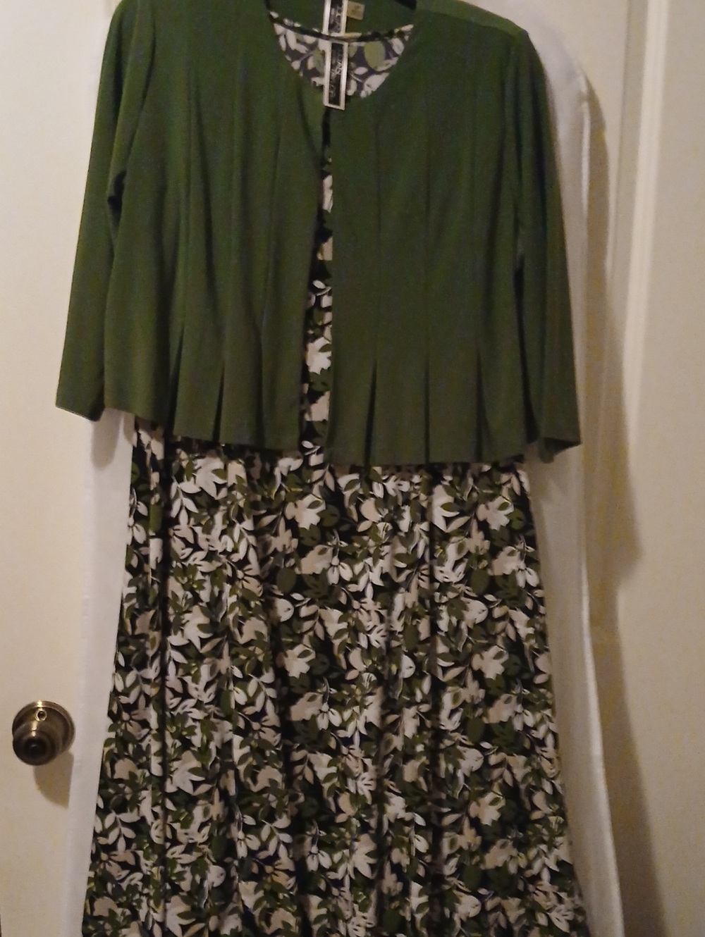 Women’s Olive Green Floral Dress Set